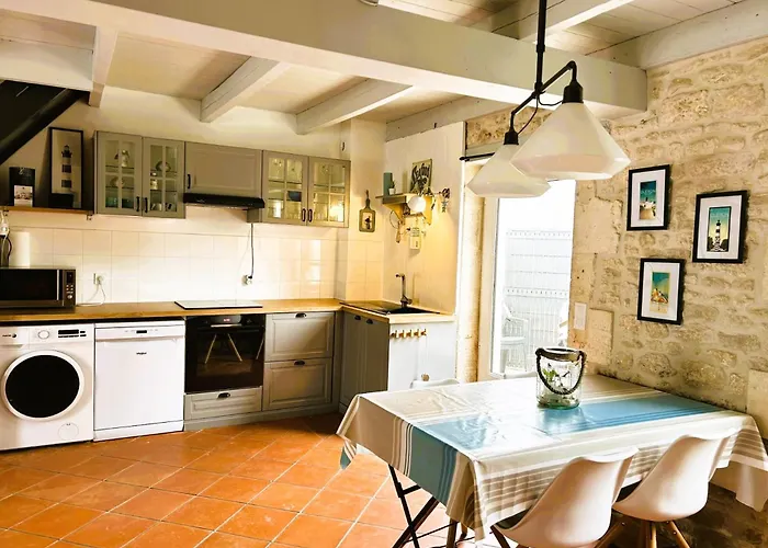 Maison Typique Oleronaise Au Coeur De L'ile D'oleron *